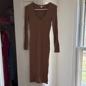NWT Bar III Brown Long Sleeve V-Neck Bodycon Midi Dress